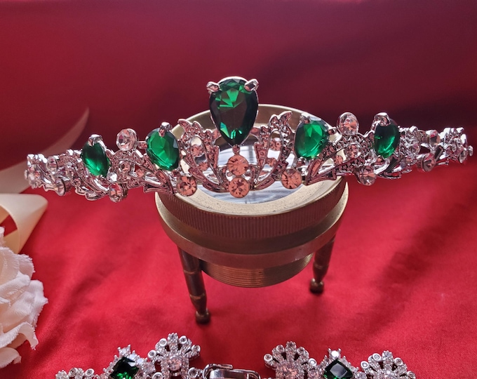 T-0102 - Silver Emerald and Clear Crystal Tiara - Georgian, Regency, Federalist, Victorian, Wedding, Prom, Dance