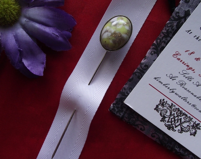 P-0003 - Painted Gold Leaf Stone with Silver or Gold Stick Pin