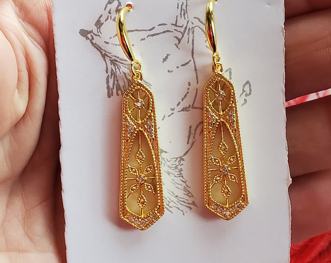 E-0389 - Art Deco Style Clear Rhinestone Snowflake Drops - Snowflake, Starburst, Window, Star