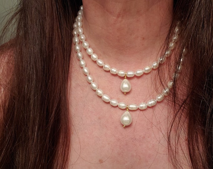 N-0096A - Mrs. Gavin Lawson Style White Cultured Rice Pearl with South Sea Shell Pearl Teardrop Necklace - TURN Washingtons Spies