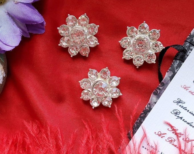 BU-0006 - Vintage Style Forget Me Not Pin Shank Silver Buttons - 7/8 inch, Button, Clear Crystal Button