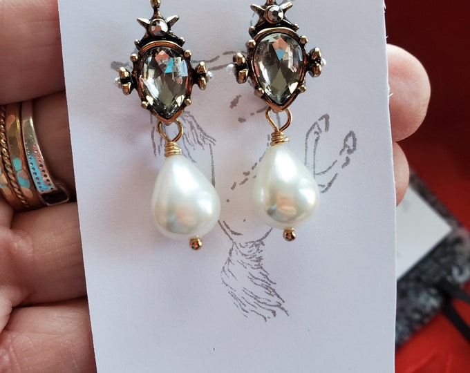 E-0772 - Crystal and South Sea Shell Pearl Post Drops - Bridal, Costuming, Living History, Prom, Clear