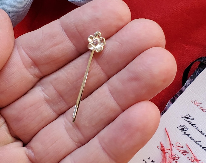 HA-0068 - Vintage Silver Light Amethyst Crystal Flower Bobby Pin - 1-1/2 inch