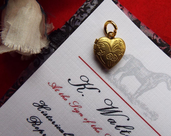 PE-0038A - 5/8 inch Brass Floral Heart Locket - Doll Locket, Brass Locket, Tiny Locket