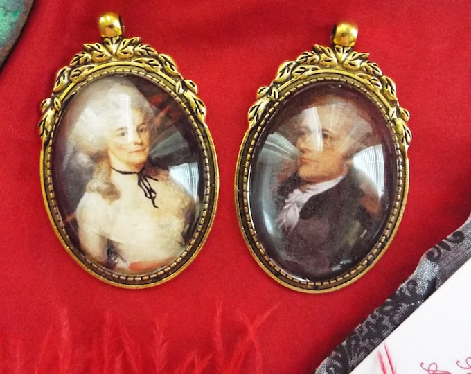 L-0007W - Laurel Leave Style Reproduction Miniature Portraits, Memento Mori, Mourning Jewelry, Remembrance Jewelry