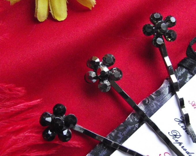HA-0090 - Onyx, Gray, or Dark Topaz Cluster Flower Crystal Bobby Pin