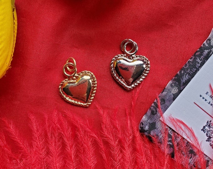 PE-0021E - Gold or Silver Heart - Charm, Pendant, French Charm, Unique Heart, Be My Heart