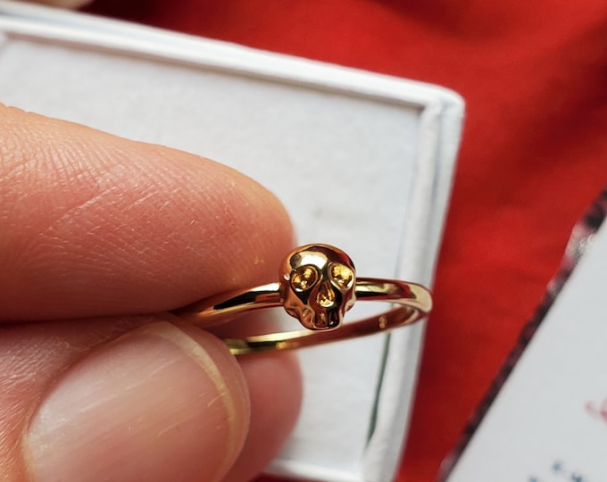 R-0084 - Mourning Mini Skull Band/Ring - Memento Mori, Mourning, Goth, Reproduction