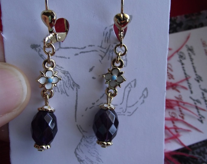 S-0025A - Cheapside Hoard Elizabethean Enameled Amethyst Necklace and Earrings - 17th Century, Museum of London, Museum Reproductions