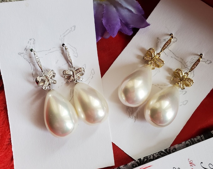 E-0580B - CZ Georgian Bow Earrings with South Sea Shell Pearl Drops - Georgian Bow Earrings, Gold Pearl, Black Pearl, White Pearl