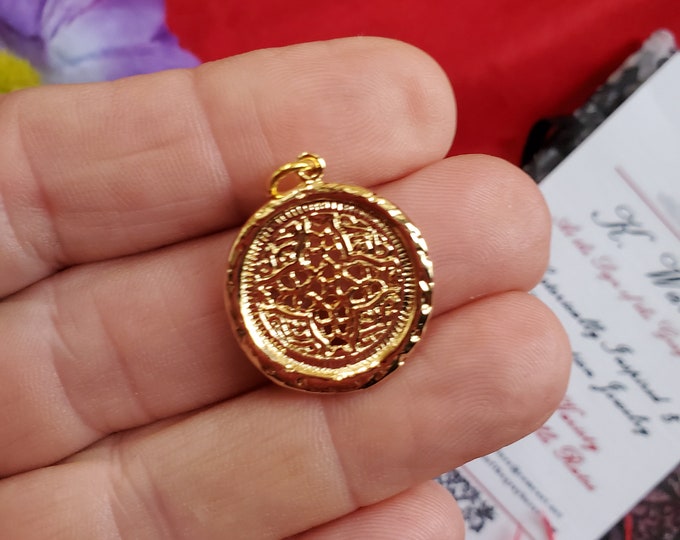 PE-0020B - Gold Medieval Coin Style Pendant - Charm, Pendant, Coin Charm, Coin Pendant