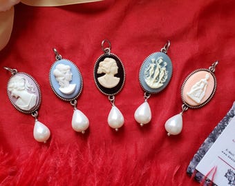 PE-0071B - Vintage Intaglios or Cameo Pendants with South Sea Shell Pearls