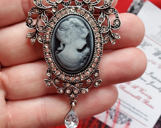 BR-0040 - Georgian Style Cameo Floral Brooch, Blue Cameo