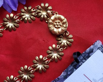 N-0163 - Sunflower Brass Necklace