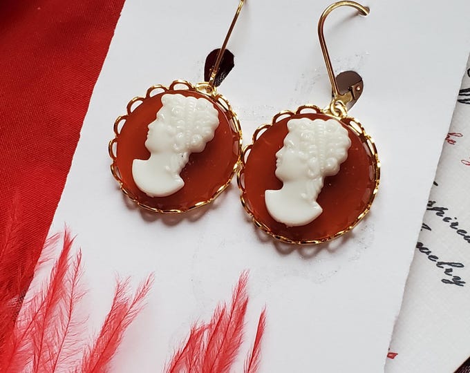 E-0018 - Vintage Lady Cameo Earrings - Regency, Georgian, Victorian, Everyday