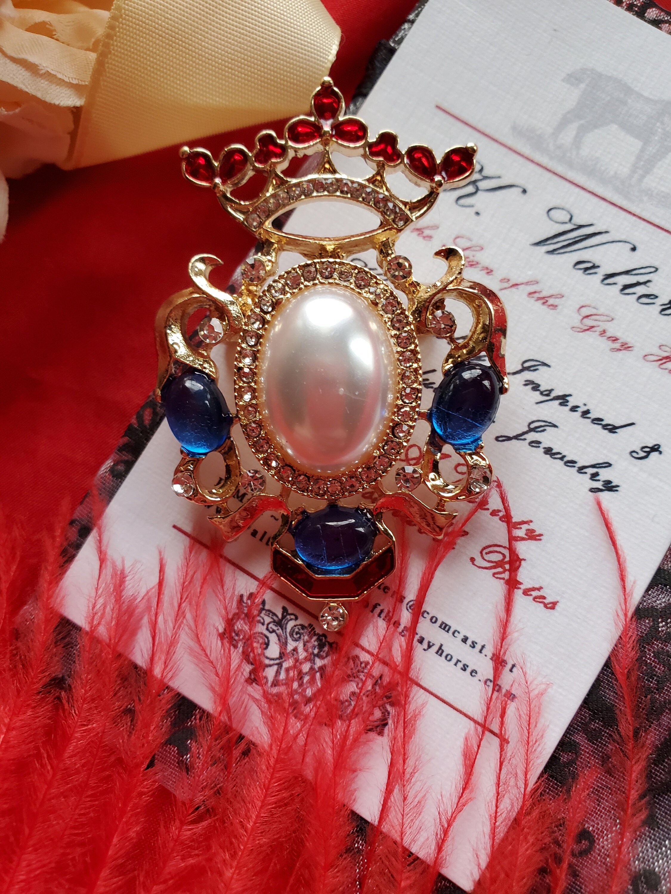 BR-0034 Crown Coat of Arms Style Brooch 18th Century - Etsy