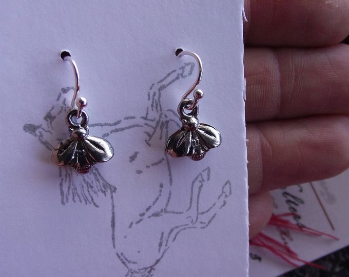 E-0622 - Bumble Bee Earrings - Fantasy, Costumer, Dance, Everyday Earrings