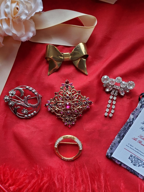BR-0072 - Vintage Rhinestone Brooches, 18th Century Shirt or