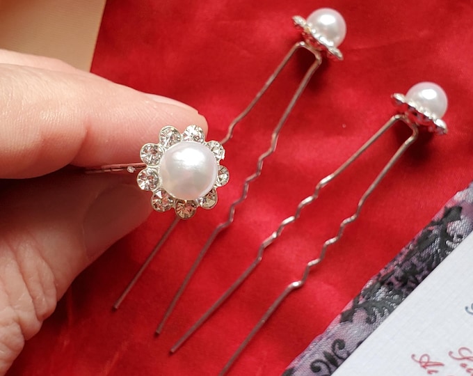 HA-0104A - Clear Crystal and Glass Pearl Cluster Flower Hair Pins - Hair Decoration - Hair Pin - Bun Pin