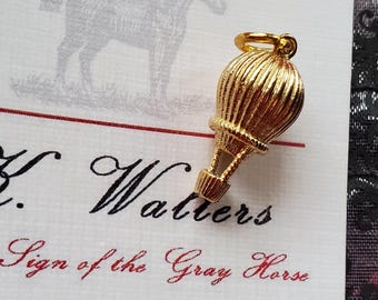 PE-0202A - Gold Plated Balloon Pendant