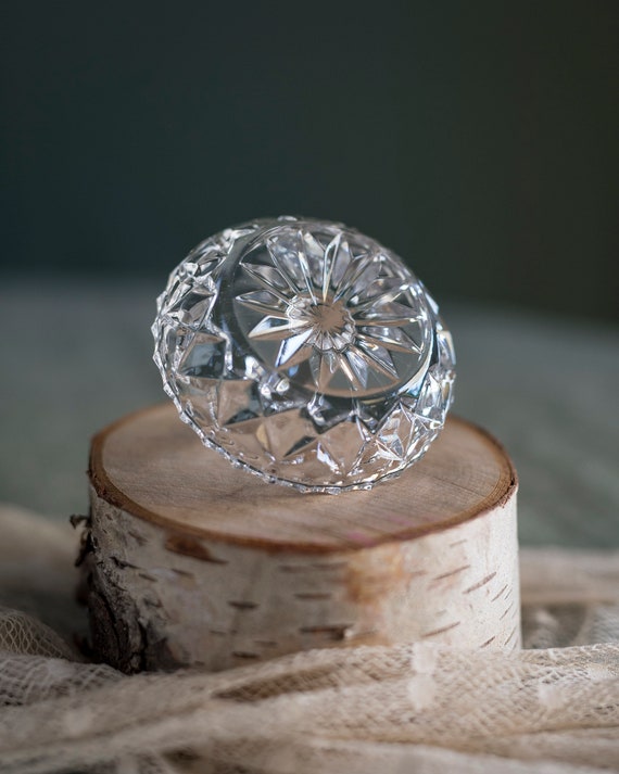 Vintage Crystal Ring Dish | Vanity | Ring Holder … - image 3