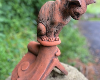 Curious Cat Angled Roof Finial