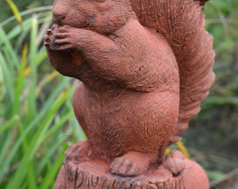 Squirrel Half Round Roof Finial