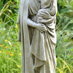 Madonna and Child Large image 10