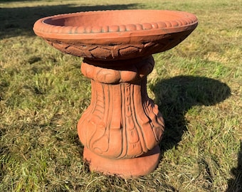 Royal Bird Bath