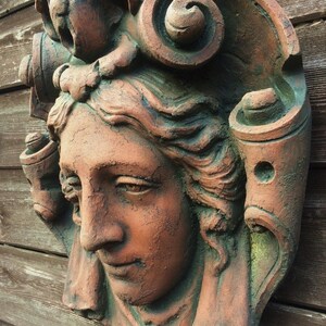 Decorative stone wall plaque face mask neo-classical style Mascaron 'Parisien' 30cmH image 8