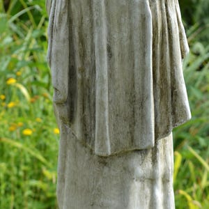 Madonna and Child Large image 9