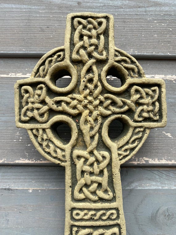 Croix Celtique En Pierre Reconstituée - Décoration D'intérieur - Occasion