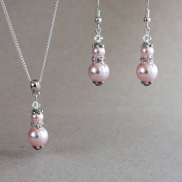 Light pink blush Swarovski pearls wedding jewelry set, silver pendant necklace dangle earrings bridesmaid accessory set, vintage bridal set