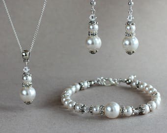 White (off-white) Swarovski pearls crystals, silver pendant necklace earrings bracelet, vintage wedding bridal jewelry bridesmaid accessory