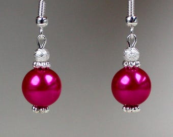 Boucles d'oreilles pendantes en fausses perles roses fuchsia, perles de poussière d'étoiles argentées