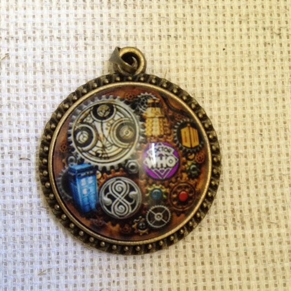 Needle Minder - Whoovian Dome