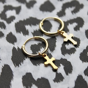 Stainless steel click earings with cross charm, RVS earrings, cross earrings,