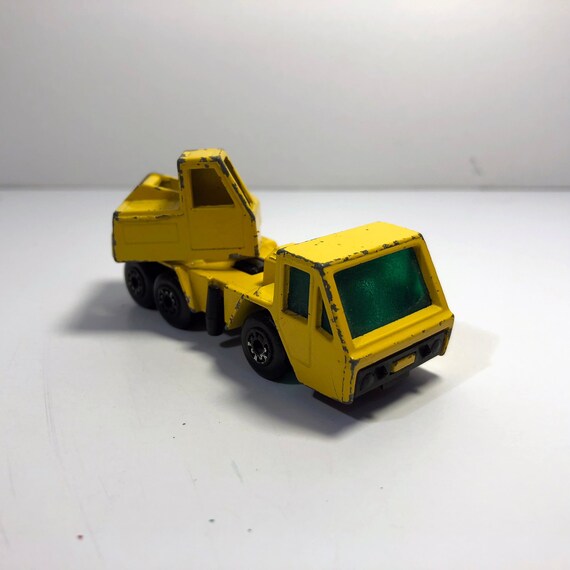 matchbox crane truck