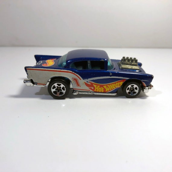 hot wheels 1957 chevy made in 1976
