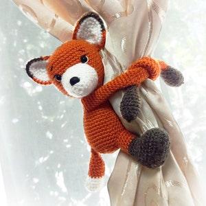 Fox Curtain Tie back  Pattern - Crochet Fox