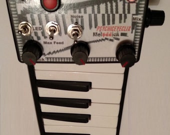 Meloddica - Melodica with circuit bent delay FX