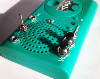 Circuit bent Voice Recorder / looper