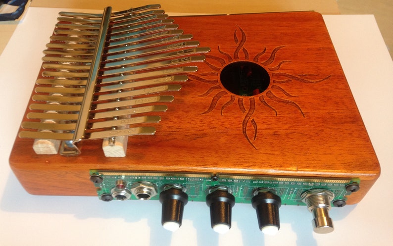 Circuit Bent Delay Electric Kalimba 10 or 17 note Thumb piano image 6