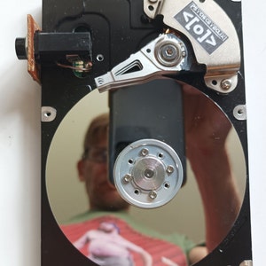 Hard Disk Sub bass synth