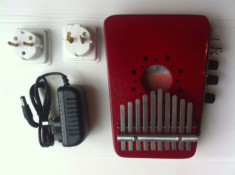 Circuit Bent Delay Electric Kalimba 10 or 17 note Thumb piano image 3