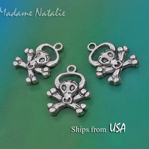 Skull Charms (4), Tibetan Silver Skull with Bones Small Pendants, Skull Jewelry Findings, Halloween Charms, Halloween Small Pendants