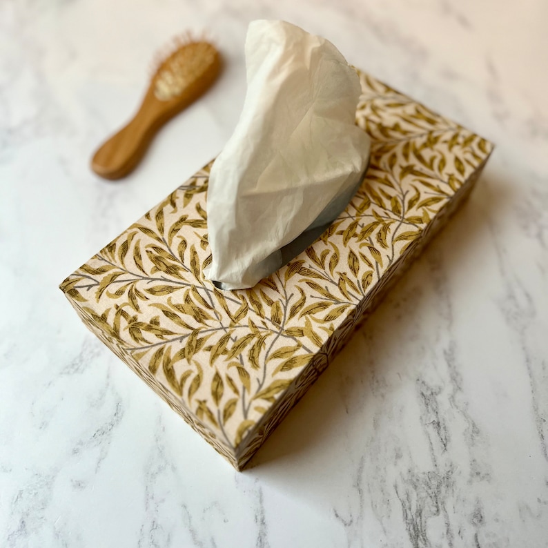Liberty London Tissue Box Cover, structured tissue box holder, bright dressing table decor, William morris gift, quirky new home gift. Willow Bough