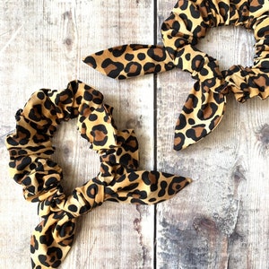 Leopard Print Cotton Srunchie, animal print hair accessory, Scrunchie Style. image 8