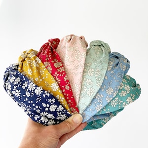 FLORAL KNOTTED HEADBAND in Liberty &#39;Capel&#39;, Gift for Liberty Lover,  Women&#39;s cotton hair accessories, Mothers Day gift