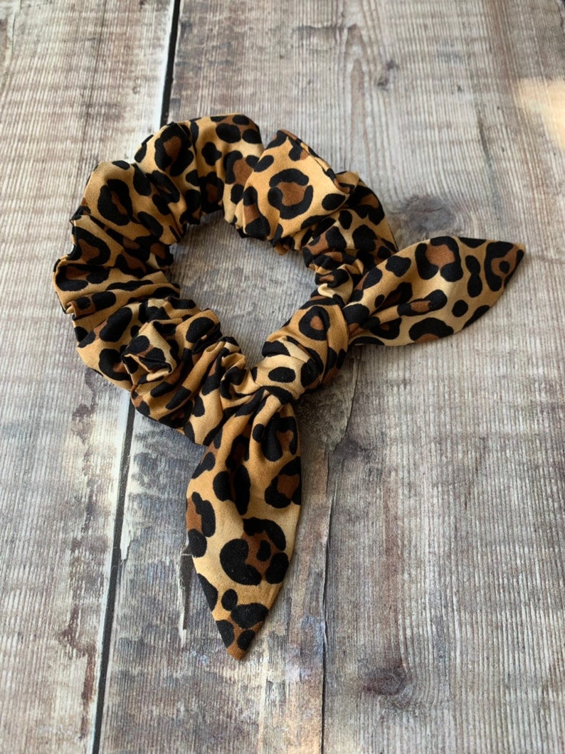Leopard Print Cotton Srunchie, animal print hair accessory, Scrunchie Style. image 7